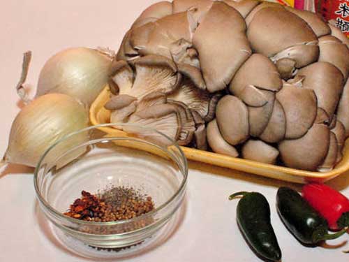 Салат с грибами